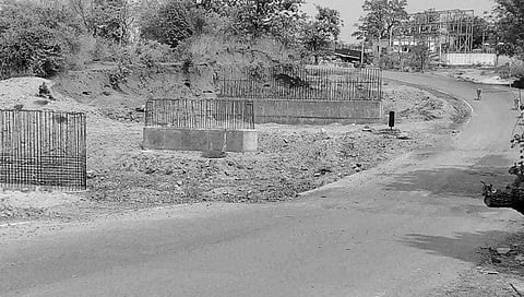 The incomplete bridge on Malkangiri-Balimela road near Korukonda. ( Photo | EPS)