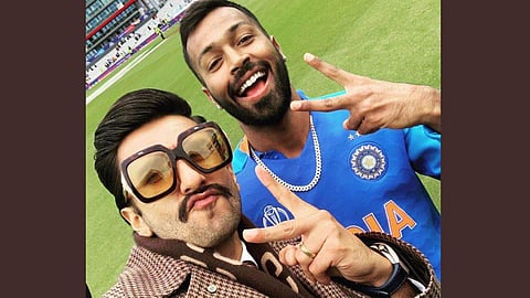 Ranveer Singh (L) with Hardik pandya. (Photo | AP)