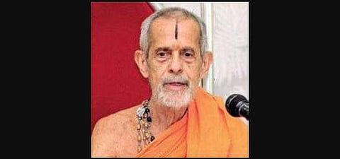 Pejawar seer unhappy with defeat of Gowda, Kharge in Lok Sabha elections