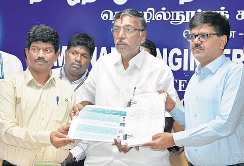 Higher Education Minister KS Anbalagan released the rank list for engineering admissions, at Anna University in the city on Thursday | Ashwin Prasath