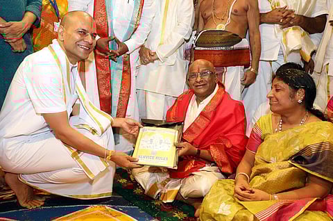 Newly-elected Tirumala Tirupati Devastanam chairman Y V Subba Reddy receives service rules file from  TTD Executive Officer Anil Kumar Singhal in Tirumala, on 22 June 2019. (Photo | EPS)