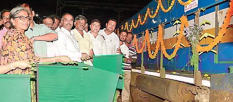 The new and improved Rani Chennamma Express was flaged off from KSR Railway Station in Bengaluru on Saturday | Shriram B N
