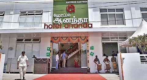 The canteen managed by Hotel Ananda is open on all days of the week