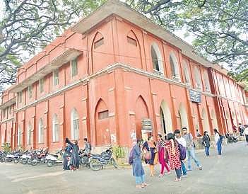 Language courses languish at varsity