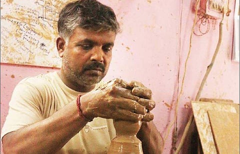 A worker busy at his job in Pottery Town | Gourav Pratap Mishra