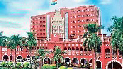 Orissa HC fines man Rs 10k for false claim of being Padma Shri awardee