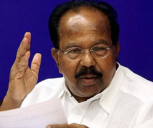 Congress leader M Veerappa Moily (ENS)