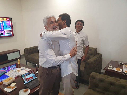 YSRC president YS Jagan Mohan Reddy with Vijayasai Reddy (L) after results at YSRC central office near Vijayawada. (File Photo | EPS)