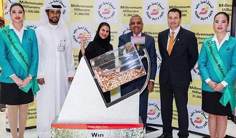 Jaya Gupta and Ravi Ramchand Bachani won a staggering USD one million each in the Dubai Duty-Free raffle. (Photo | dubaidutyfree.com)