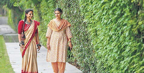 Navina Jafa with Shaileja Kathuria from Center for New Perspectives an NGO working for marginalised sections in New Delhi ( Photo | EPS, Arun Thakur)