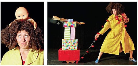 Happy birthday! or What’s rattling in the box? is about kids and parents, their desires, dreams and disappointments