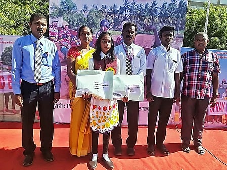 Rakshana shows the copies of DVDs which contains her 30 day journey before they were sent to the Prime Minister and Chief Minister of Tamil Nadu (Photo | EPS)
