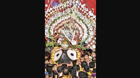 Pahandi of the Trinity carried out by servitors outside Jagannath temple in Puri on Monday ( Photo | Ranjan Ganguly, EPS)