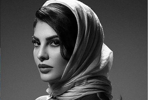 Netflix posted a first look of Jacqueline Fernandez in film Mrs Serial Killer.