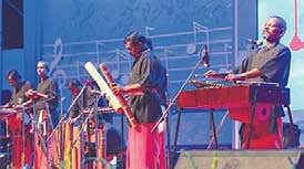 Unnikrishna Pakkanar (extreme right) at a Mulapadum Raavu show