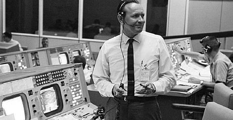Christopher Columbus Kraft Jr, NASA flight director dies aged 95. | ( Photo | NASA Twitter )