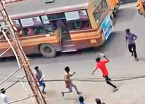 Machete-wielding students terrify Chennai again
