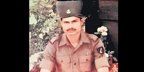 Brave sons of India: Kargil War hero has to battle State for his dues 