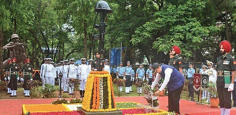 Maharashtra CM Devendra Fadnavis pays tribute at Shaheed Samarak on Kargil Vijay Diwas in Mumbai | pti