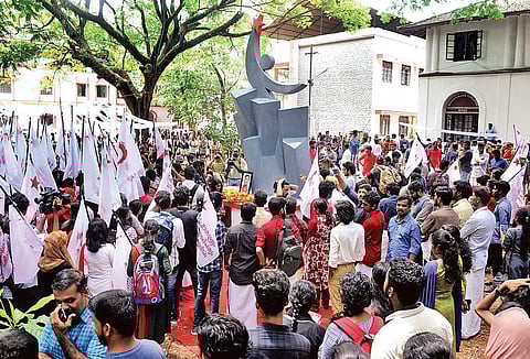 Abhimanyu memorial meet becomes a teary-eyed event