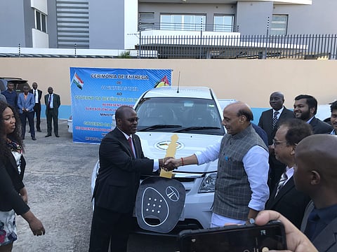 Rajnath Singh presenting SUV key to Mozambique Minister of Interior Jaime Basilio Monteiro (Photo | EPS)
