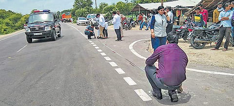 Police officers inspect the site of the accident near Rae Bareli where the Unnao rape survivor and her lawyer were injured, while her aunts died (File | PTI)