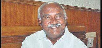 Vishwanath meets BJP leaders in Delhi, puts onus of coalition on Siddaramaiah