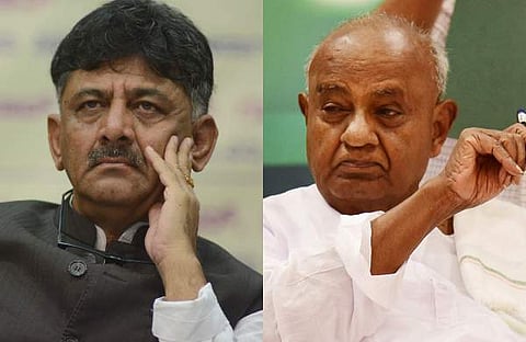 Congress leader DK Shivakumar(L) and JD(S) supremo HD Deve Gowda (File| EPS)