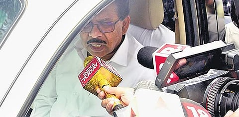 Deputy CM G Parameshwara addresses media outside ITC Windsor hotel in Bengaluru on Sunday. | (Shriram BN | EPS)