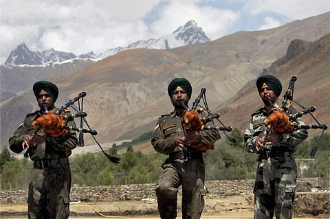 An Indian Army band rehearse for Vijay Diwas at Drass war memorial. The Tiger Hill (seen in the background) was recaptured by Indian Army on 5th July 1999. (File photo | EPS)
