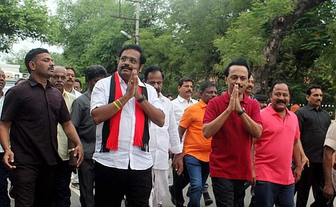 DMK President M K Stalin and DMK MP candidate Kathir Anand during the election campaign in Vellore. (Photo | S Dinesh, EPS)
