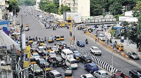 Traffic as seen in Nandanam junction | D Sampathkumar