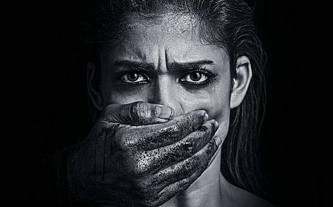 Nayanthara in Kolaiyuthir Kaalam.