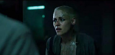 Kristen Stewart in Underwater (YouTube screengrab)