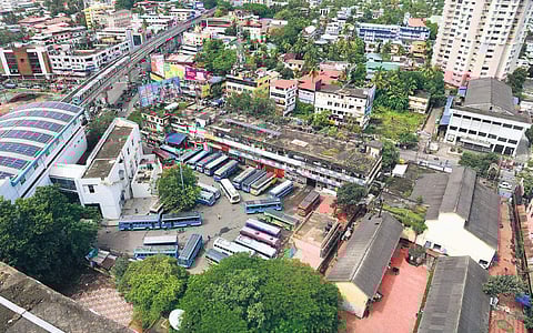 An aerial view of Kaloor private bus stand | Express