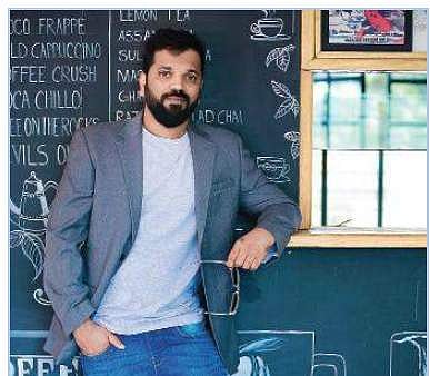 Sathish, Vijayaprasad and Prasanna's trio came together in Ganesh Medicals