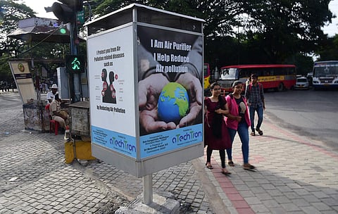 Air purifier installed at Hudson cirlce in Bengaluru on Friday (Photo | EPS/ Vinod Kumar)