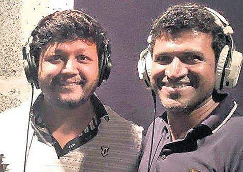 Ganesh and Puneeth Rajkumar (R)