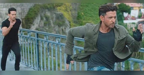 Hrithik Roshan and Tiger Shroff  in War. (Videograb)