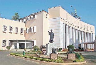 Gandhi, Godse heat on in Odisha Assembly