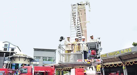 Officials inspect Kerala’s first Aerial Hydraulic Platform in Kochi on Saturday I EXPRESS