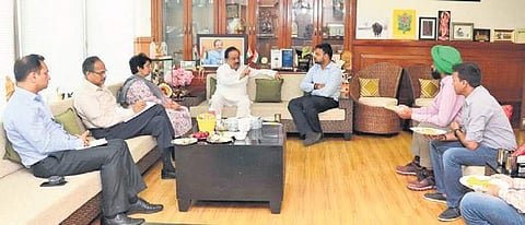 Union Health Minister Harsh Vardhan meets doctors from AIIMS RDA | EXPRESS