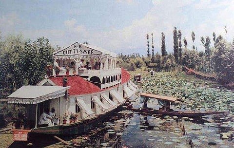 At a time when the nation is so divided over the abrogation of Kashmir’s special status, Kashmiri Pandits have a different perspective to offer. (Photo | Tanisha Razdan)