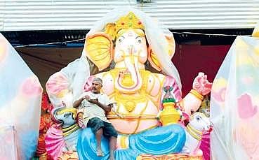 Fine, jail term in store for selling, buying PoP idols