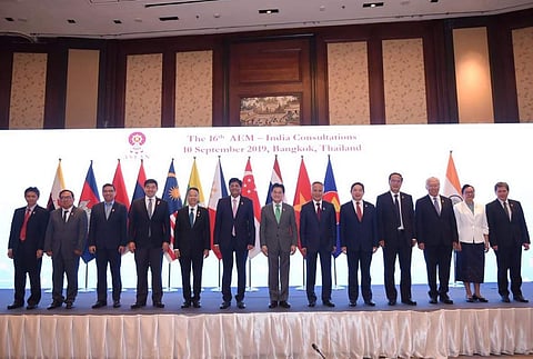 Piyush Goyal (C) with economic ministers of ASEAN countries (Photo | Twitter/@PiyushGoyal)