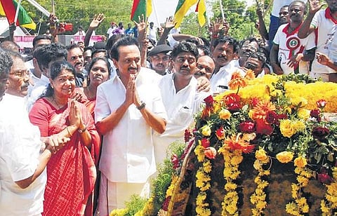 DMK president MK Stalin and MP Kanimozhi paying homage to Immanuvel Sekaran at his memorial in Paramakudi on Wednesday | Express