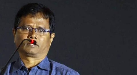 'Sivappu Manjal Pachai' director Sasi