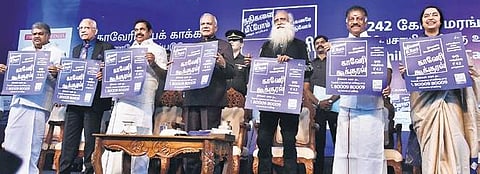 CM Palaniswami join hands with Isha Foundation founder, Jaggi Vasudevan for the ‘Cauvery Calling’ initiative in Chennai on Sunday. (Photo | P Jawahar)