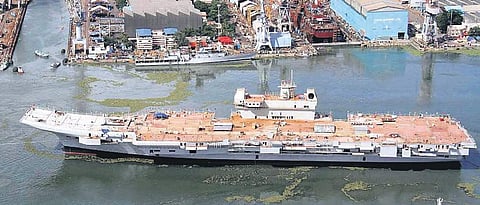 Lens on labourers over Vikrant theft