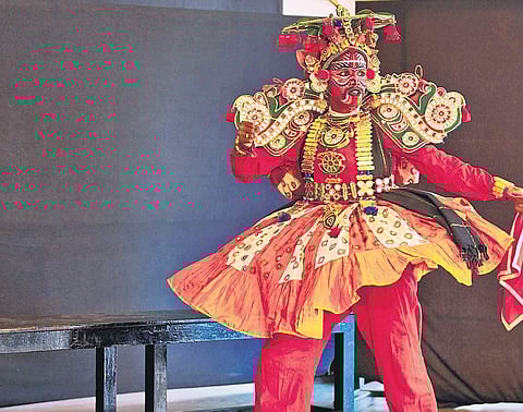 A fantasy ride on the magic horse